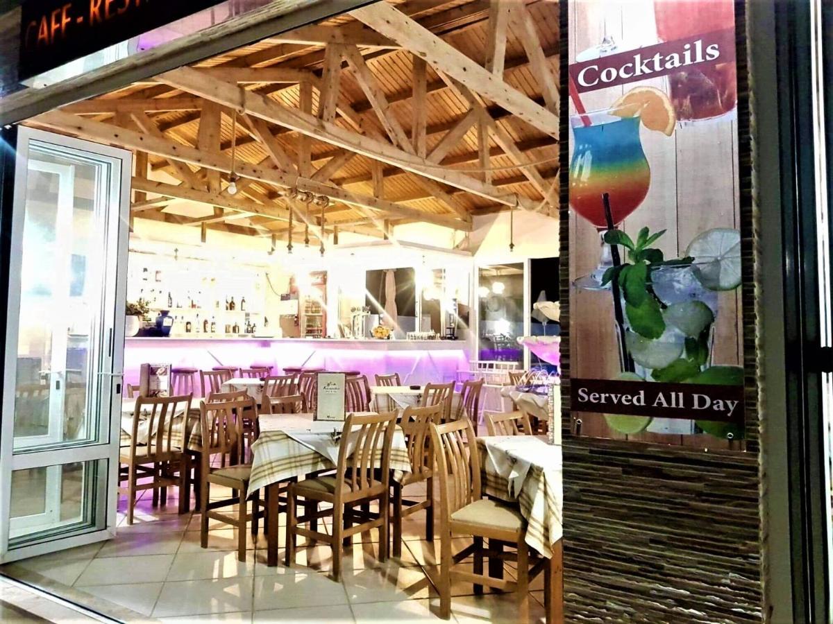 Kasapakis Hotel & Apartments Херсонисос Екстериор снимка