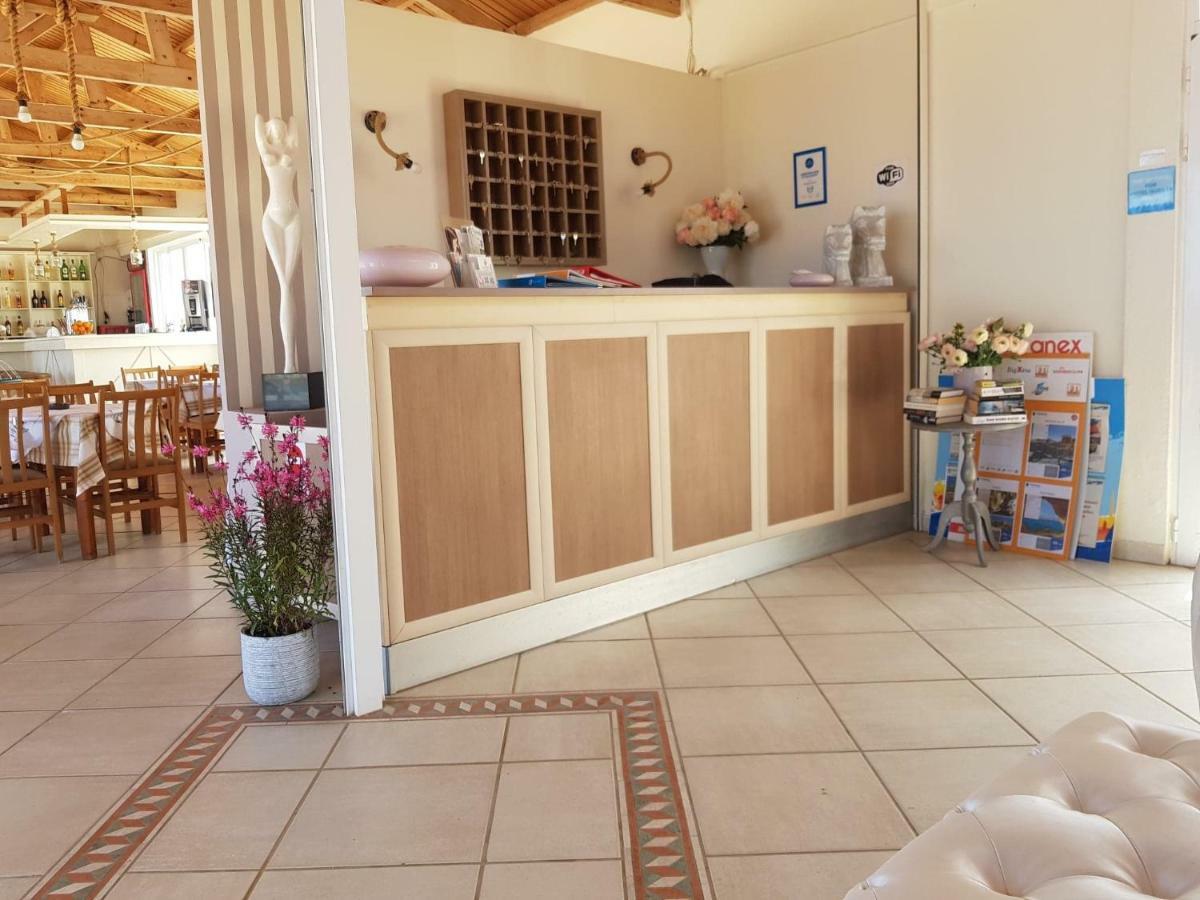 Kasapakis Hotel & Apartments Херсонисос Екстериор снимка